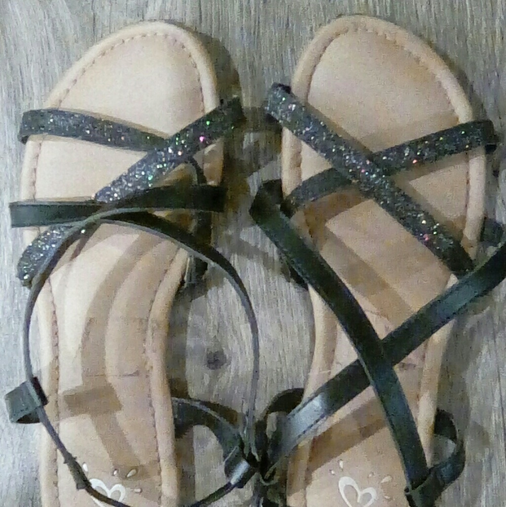 Justice black strapped sandles